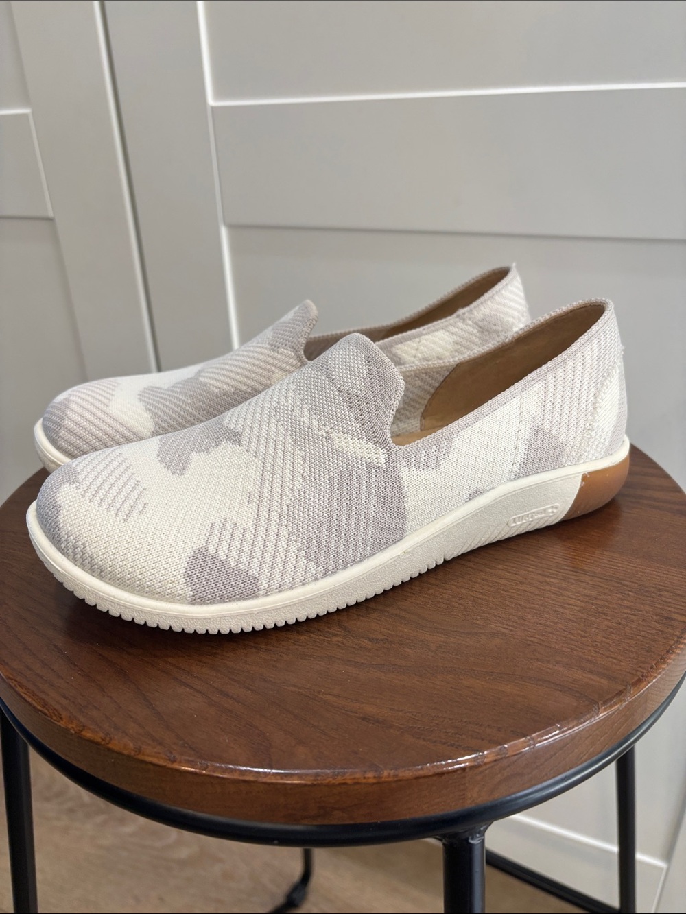 Keen Women's Slip-On Knit Loafers in Light Gray and White
